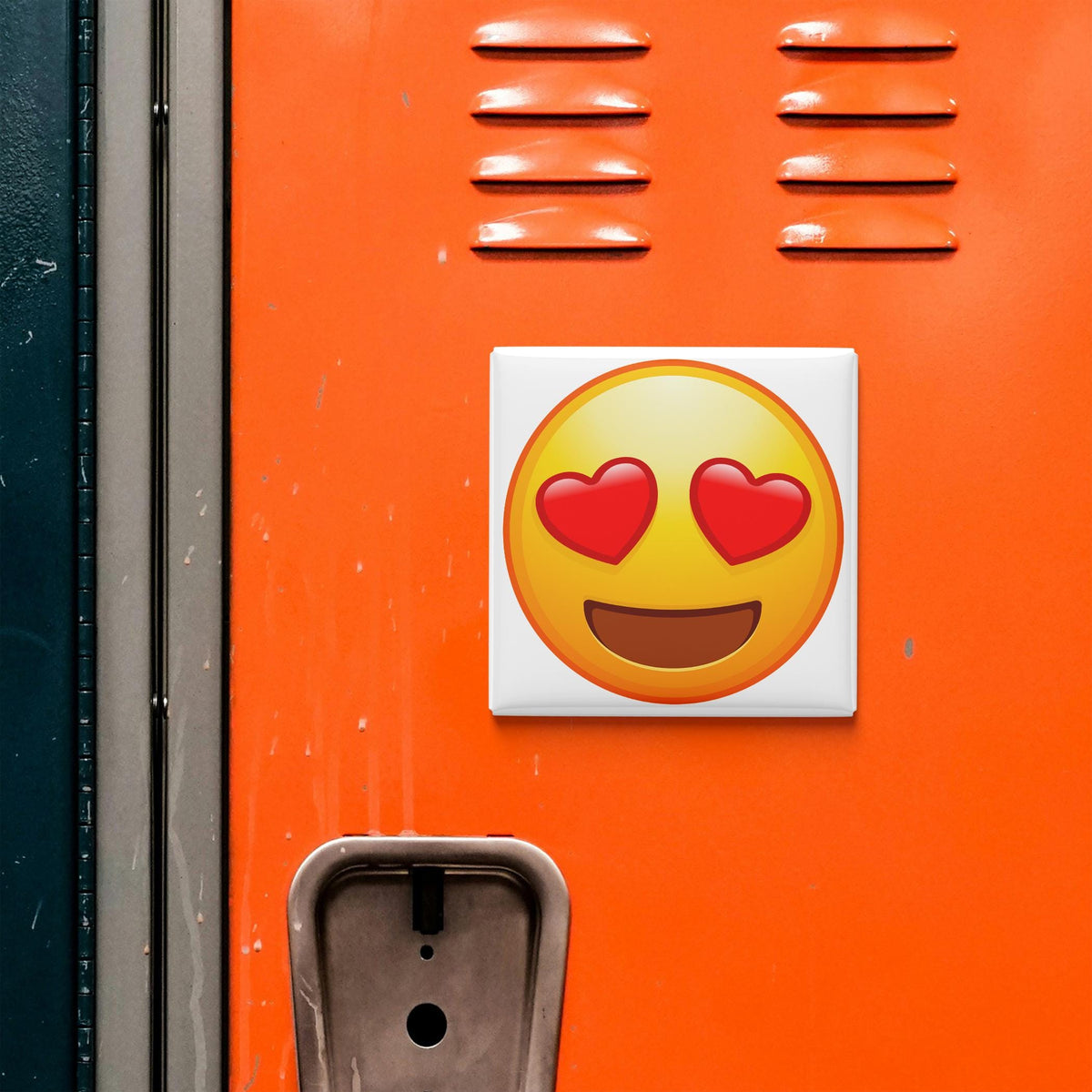 Smiling Face With Heart-Eyes Emoji Magnet