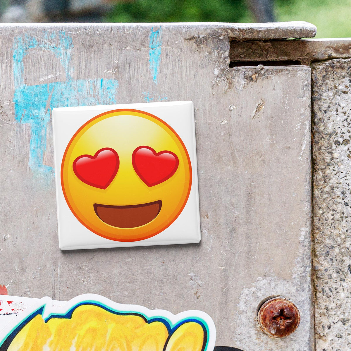 Smiling Face With Heart-Eyes Emoji Magnet